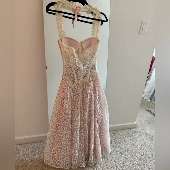 Lumina Venus Strapless Lace Corset Dress - Picture 6 of 9